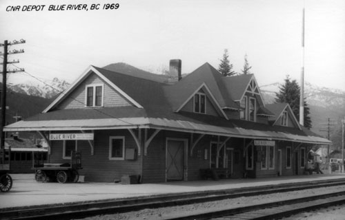 Image of railway station