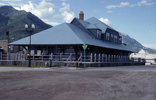 Image of railway station