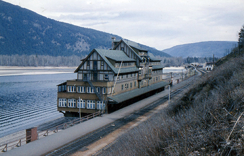 Image of railway station