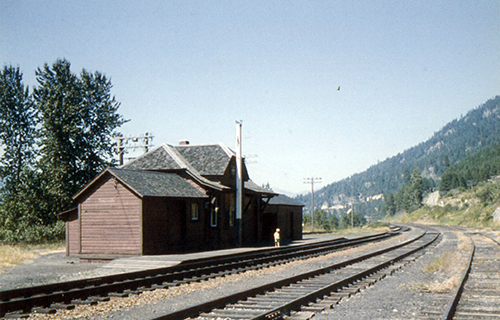 Image of railway station