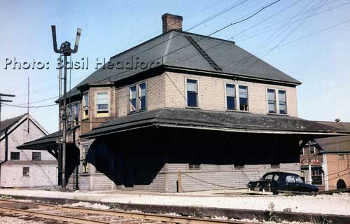 Image of railway station