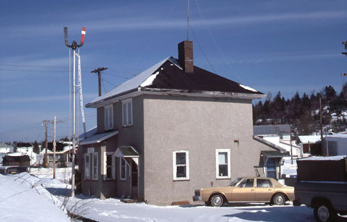 Field CN Station