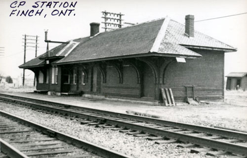 Finch CPR Station