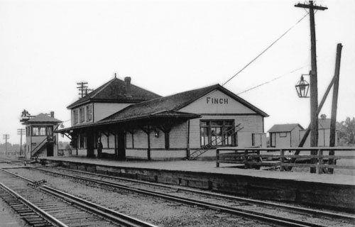 Finch CPR and NYC Station