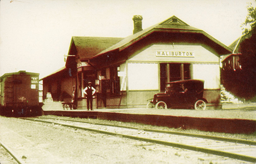 Haliburton CN Station