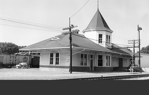 Leamington CO Station