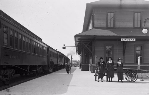 Lindsay GTR Station
