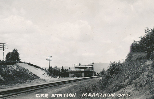 Marathon CPR Station