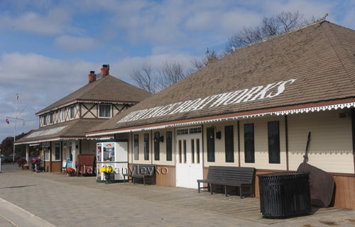 Muskoka Wharf CN Station