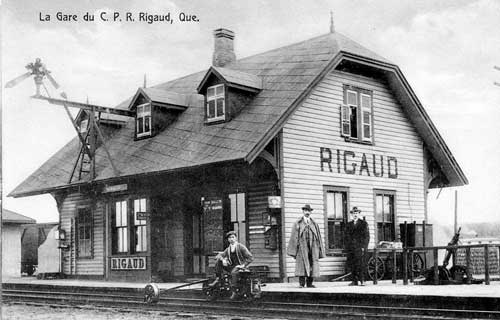 Image of railway station